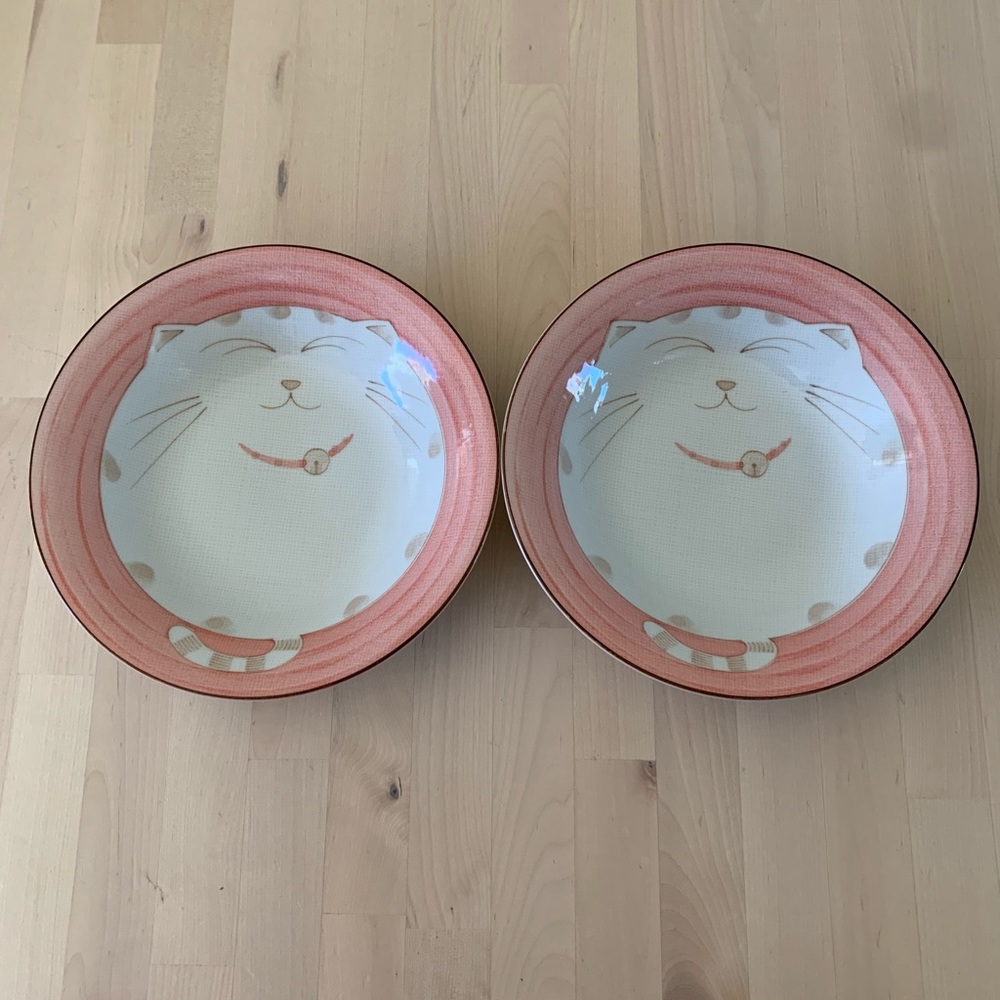 Set of 2 Pink Smiling Fat Cat Porcelain 8.5” Shallow Bowls, Made In Japan